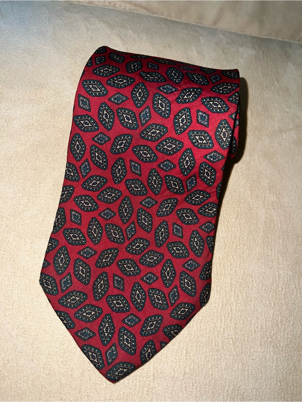 Men's Christian Dior Red Patterned Silk Tie